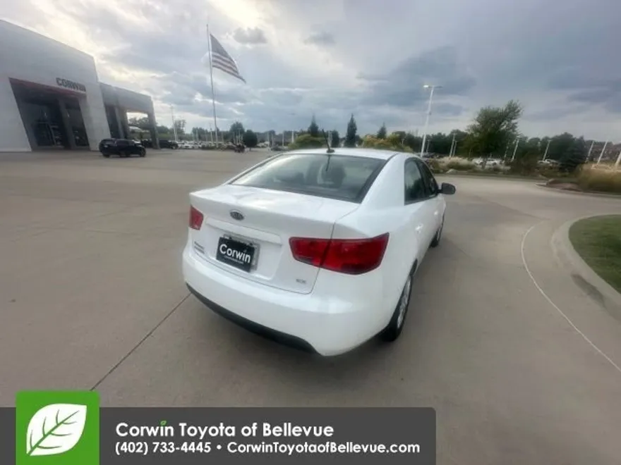 2012 Kia Forte EX photo 1