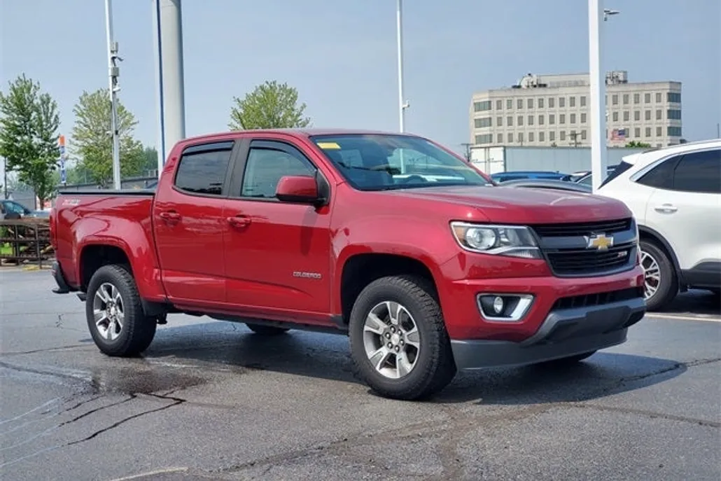 2019 Chevrolet Colorado Z71 photo 1
