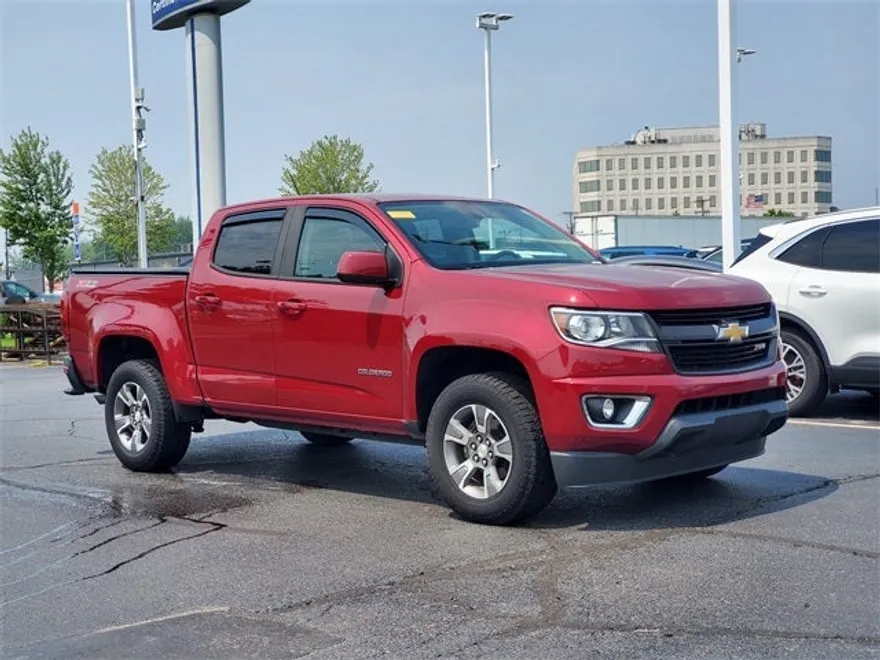 2019 Chevrolet Colorado Z71 photo 1