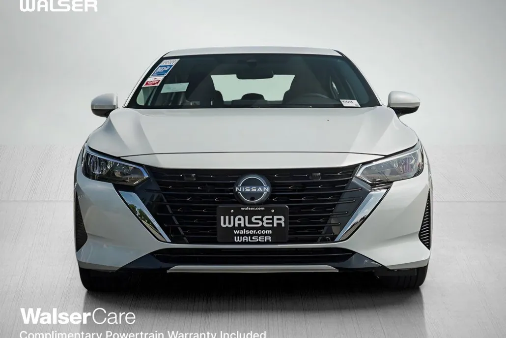 2025 Nissan Sentra SV photo 1