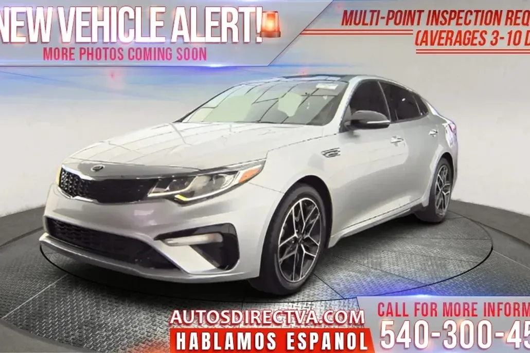 2020 Kia Optima SE photo 1