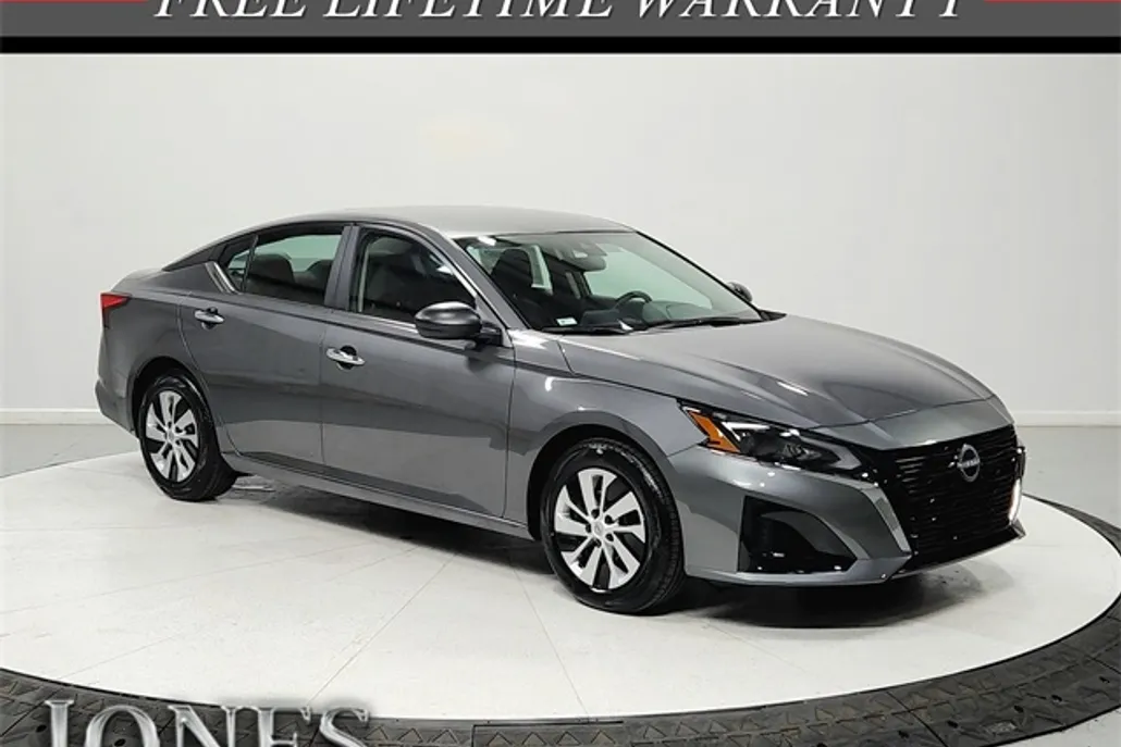 2025 Nissan Altima 2.5 S photo 1