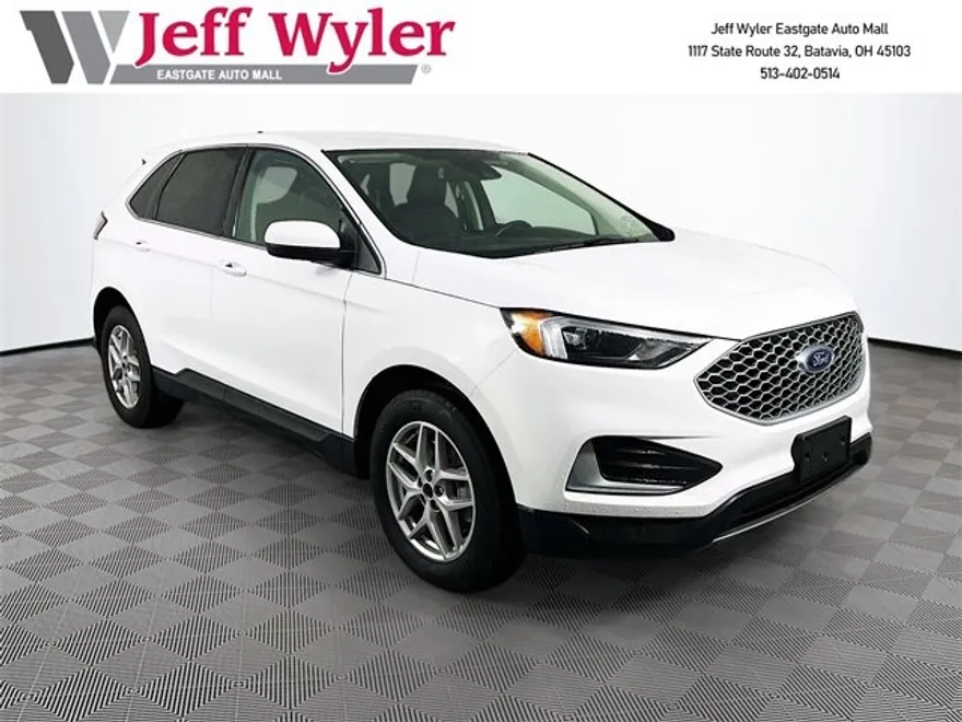 2024 Ford Edge SEL photo 1