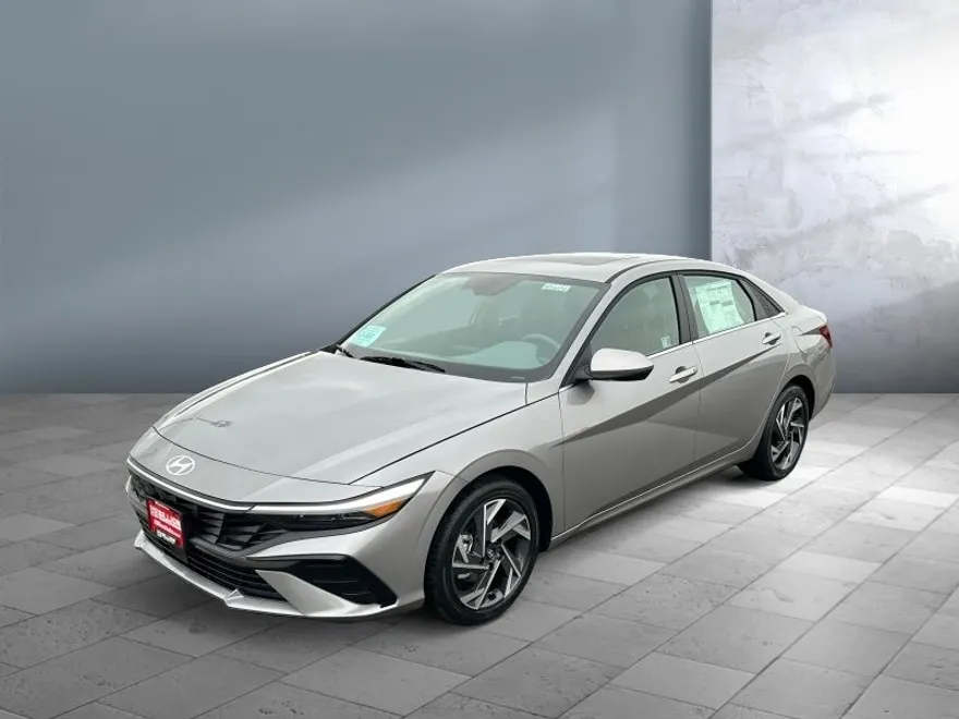 2025 Hyundai Elantra SEL Convenience photo 1