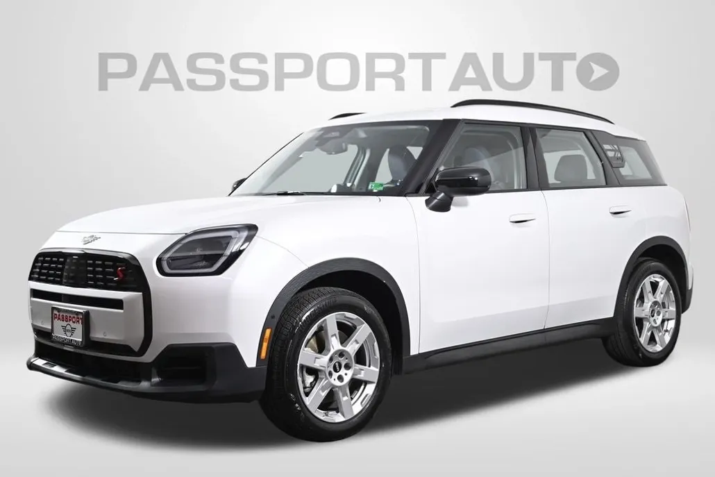 2025 Mini Countryman ALL4 S photo 1