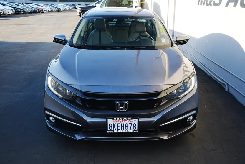 2019 Honda Civic EX photo 1