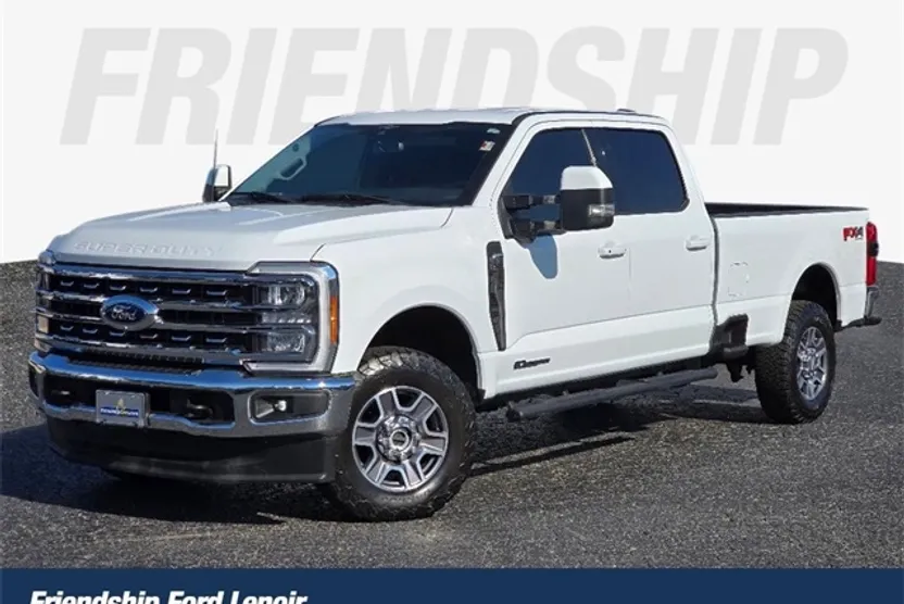 2023 Ford F-250 Lariat photo 1