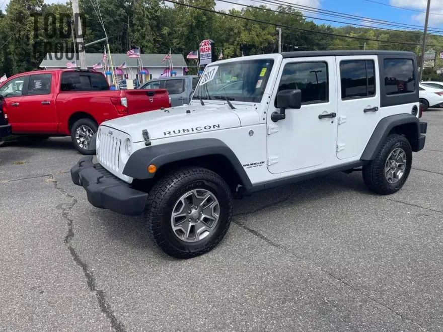 2017 Jeep Wrangler Unlimited Rubicon photo 1