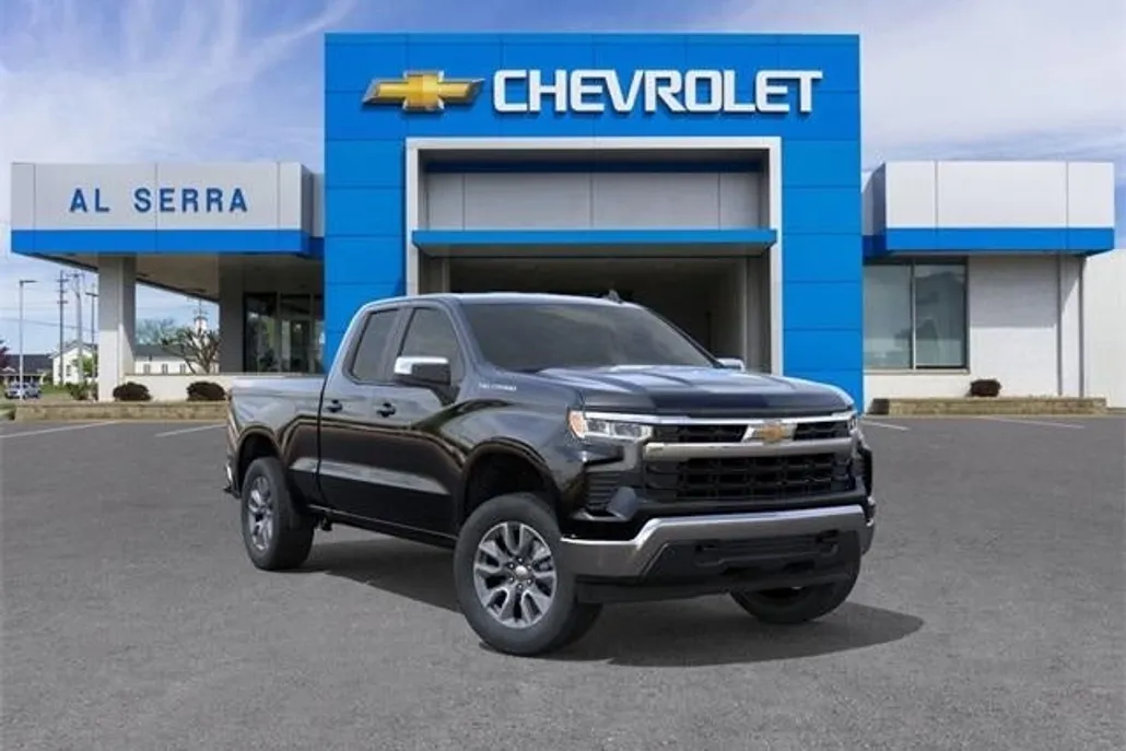 2026 Chevrolet Silverado 1500 LT photo 1