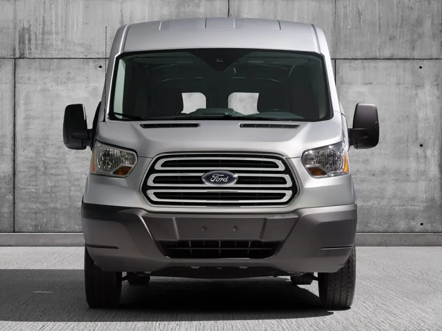 2019 Ford Transit photo 1
