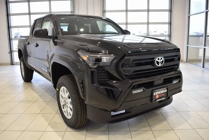 2025 Toyota Tacoma SR5 Double Cab photo 1