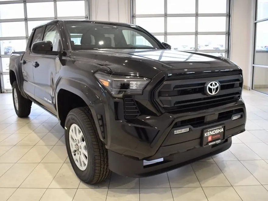 2025 Toyota Tacoma SR5 Double Cab photo 1