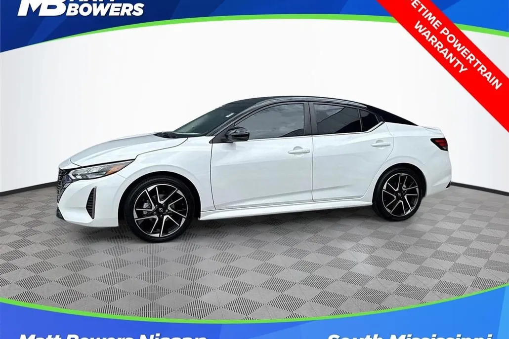 2024 Nissan Sentra SR photo 1