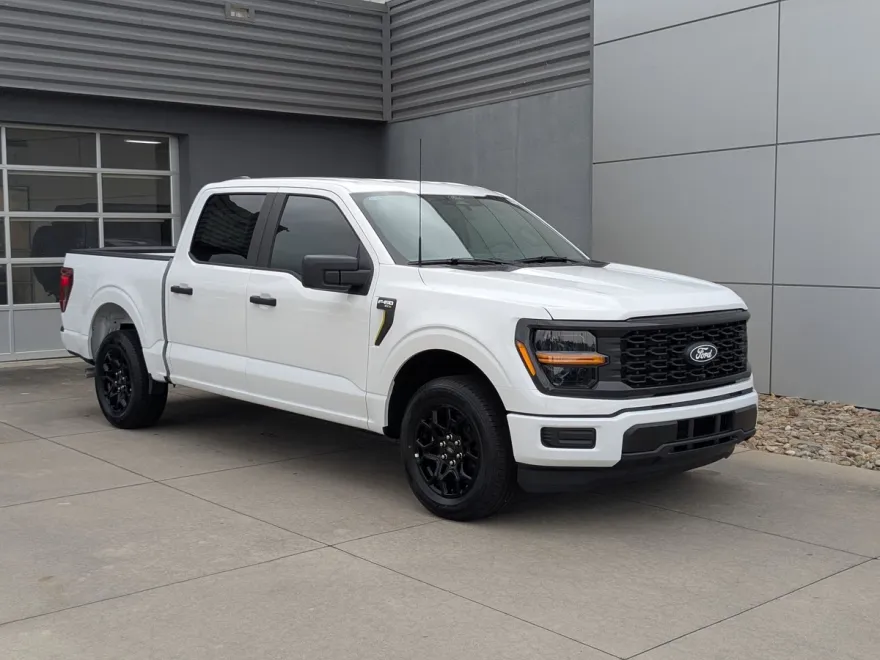2025 Ford F-150 STX photo 1