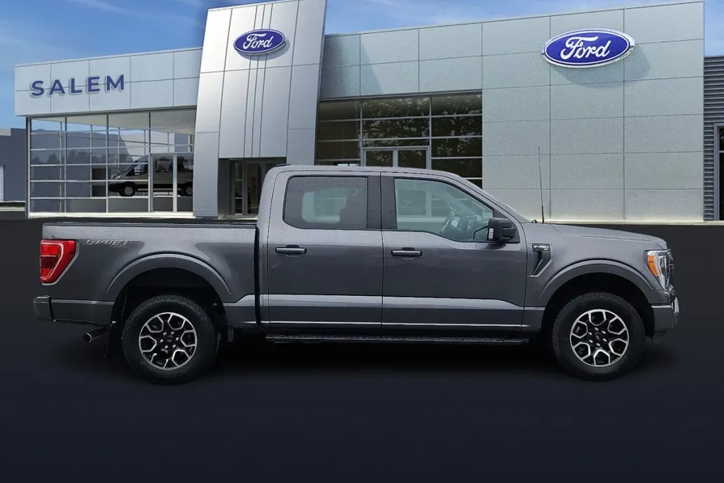 2022 Ford F-150 XLT photo 1