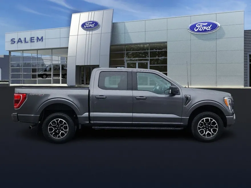2022 Ford F-150 XLT photo 1