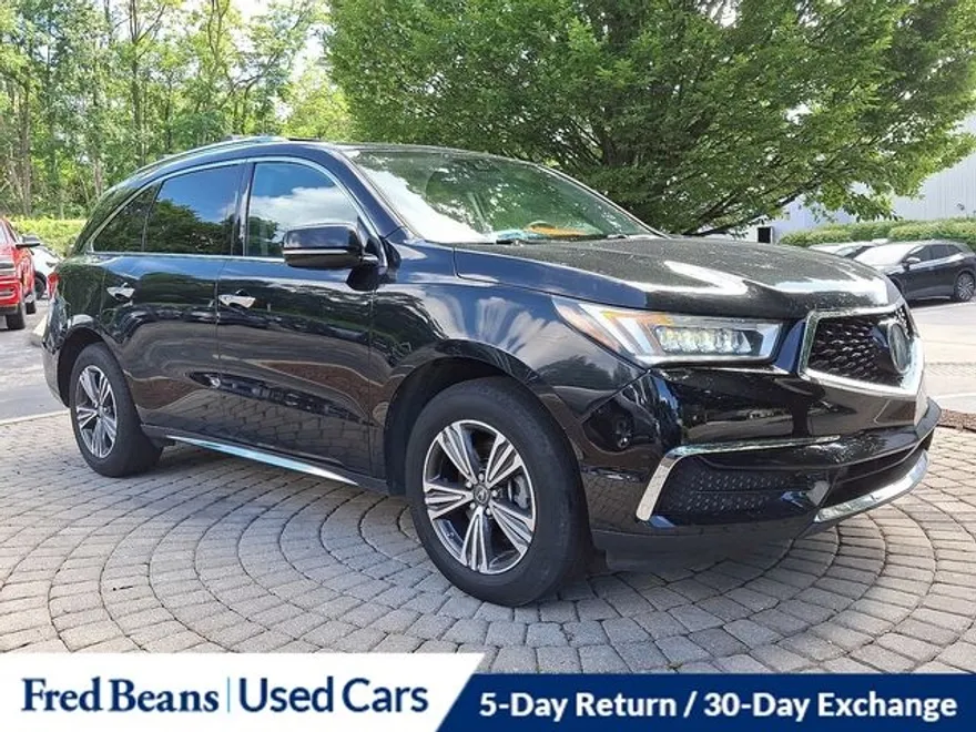 2017 Acura MDX SH-AWD photo 1