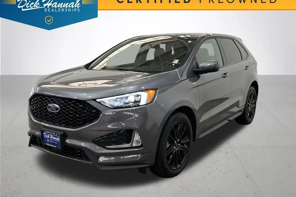 2023 Ford Escape ST-Line photo 1