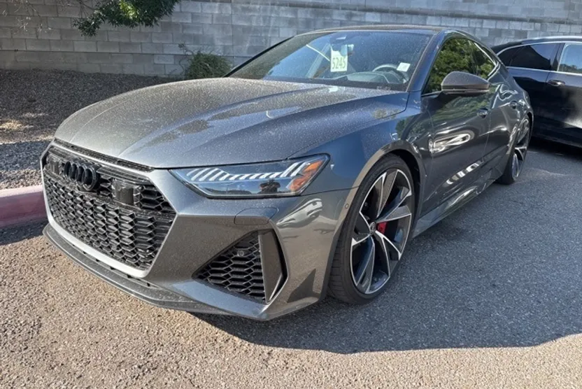 2023 Audi RS 7 Base photo 1