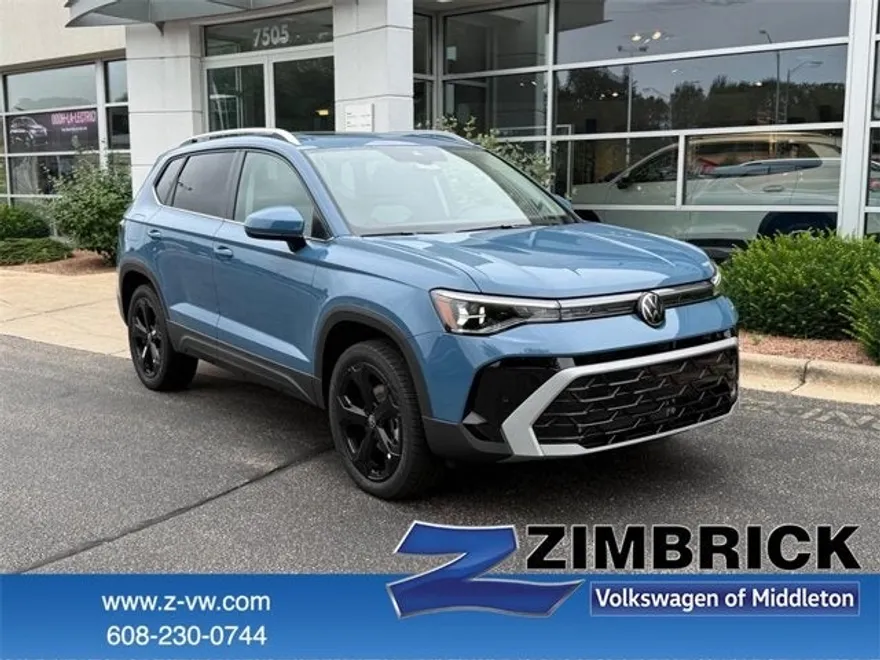 2025 Volkswagen Taos SEL photo 1