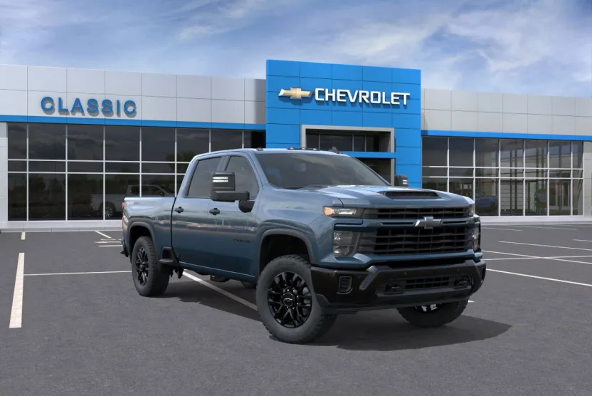 2026 Chevrolet Silverado 2500HD Custom photo 1