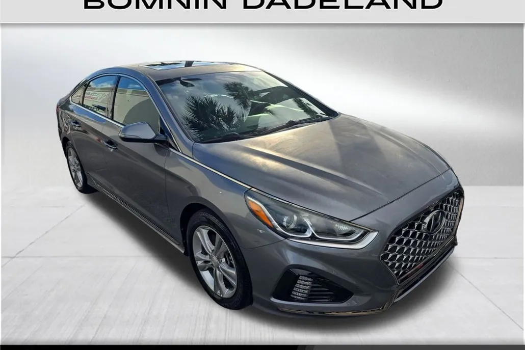 2018 Hyundai Sonata Sport photo 1