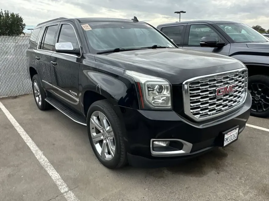 2019 Gmc Yukon 1500 SLT photo 1