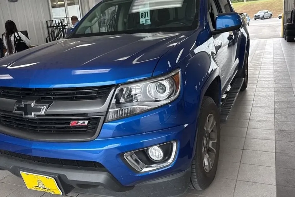 2020 Chevrolet Colorado Z71 photo 1