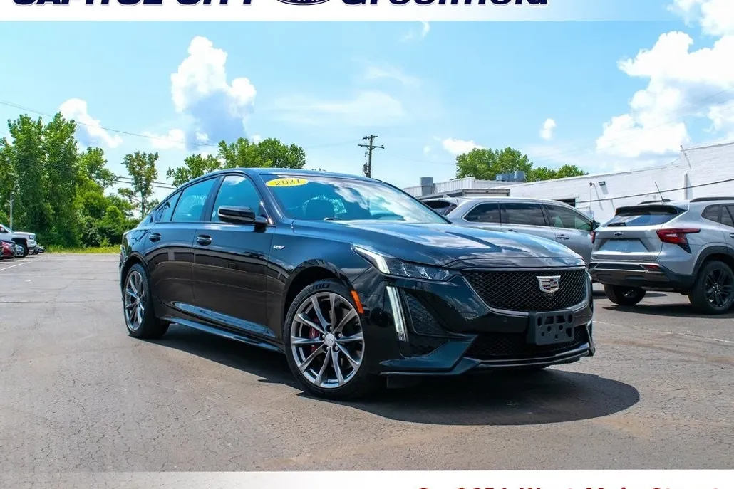 2021 Cadillac CT5 V photo 1