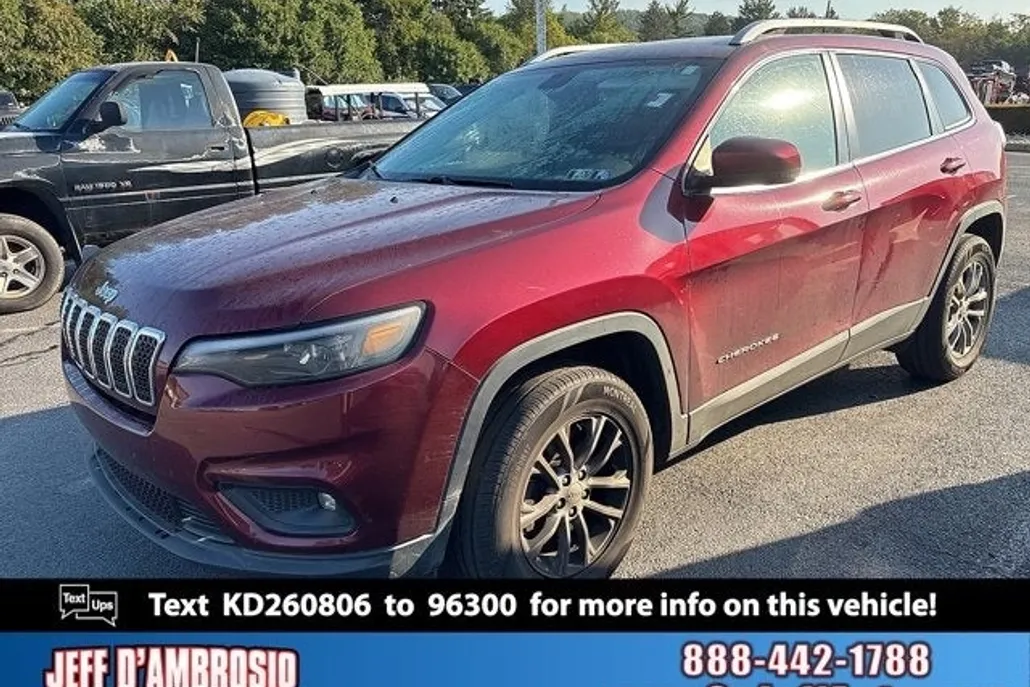 2019 Jeep Cherokee Latitude photo 1