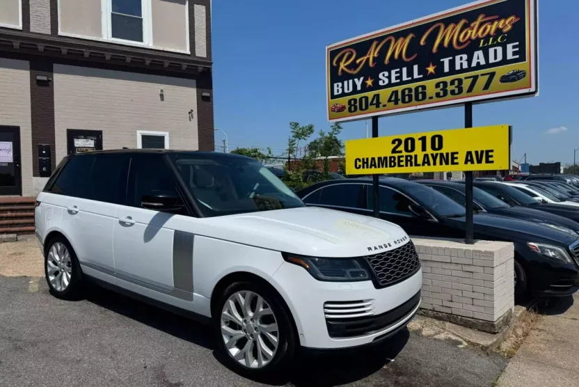 2019 Land Rover Range Rover HSE photo 1