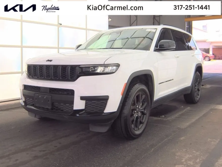 2024 Jeep Grand Cherokee Altitude photo 1