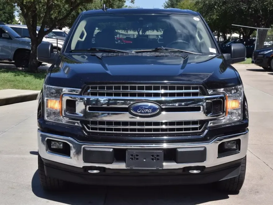 2020 Ford F-150 XLT photo 1