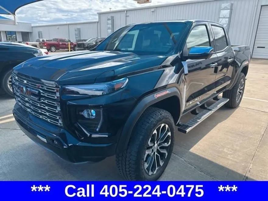2026 Gmc Canyon Denali photo 1