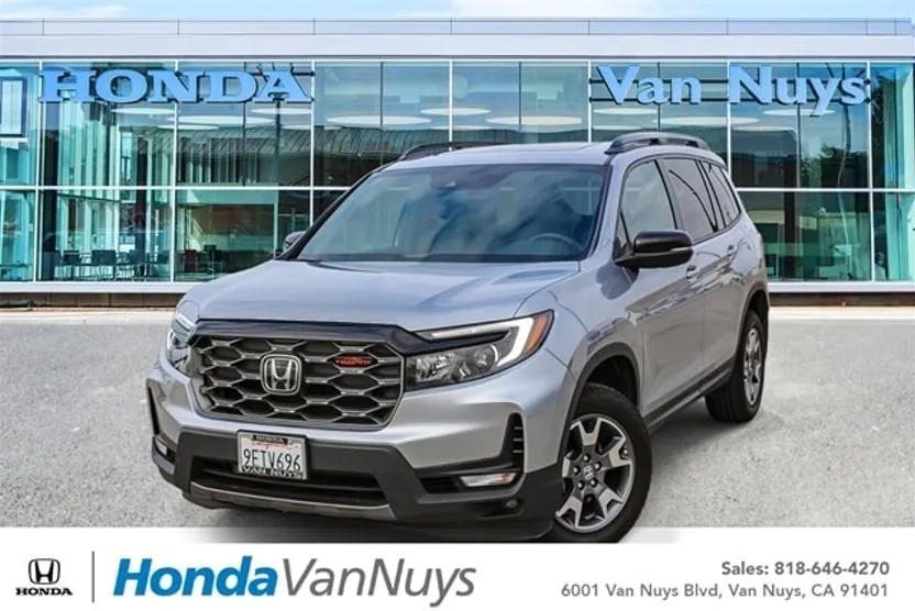 2023 Honda Passport TrailSport photo 1