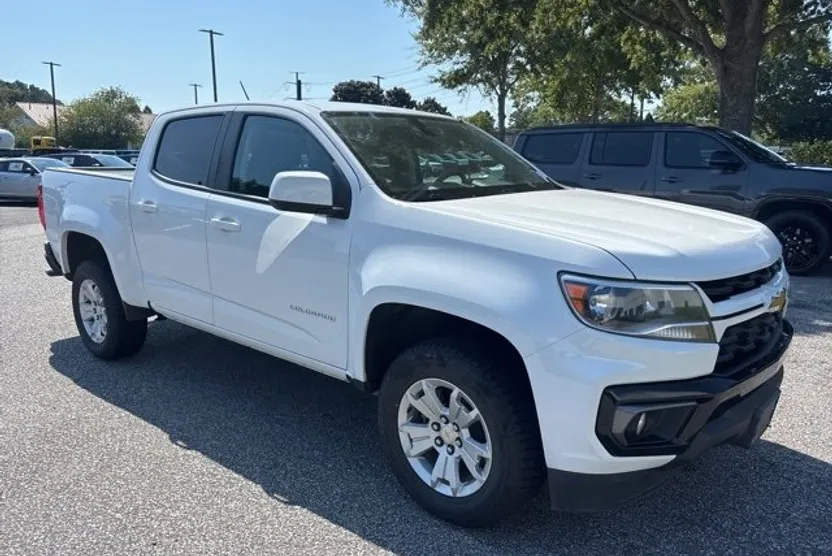 2022 Chevrolet Colorado LT photo 1