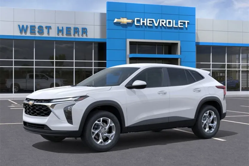2026 Chevrolet Trax LS photo 1