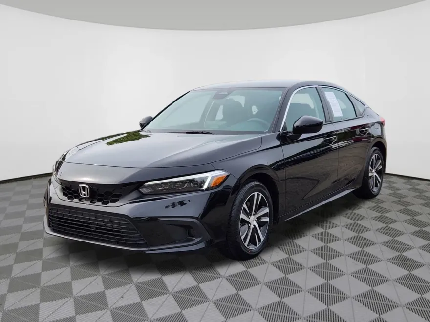 2022 Honda Civic LX Hatchback photo 1