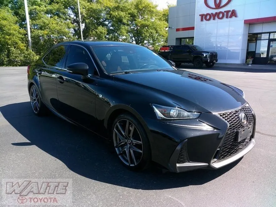 2020 Lexus IS 350 F SPORT photo 1