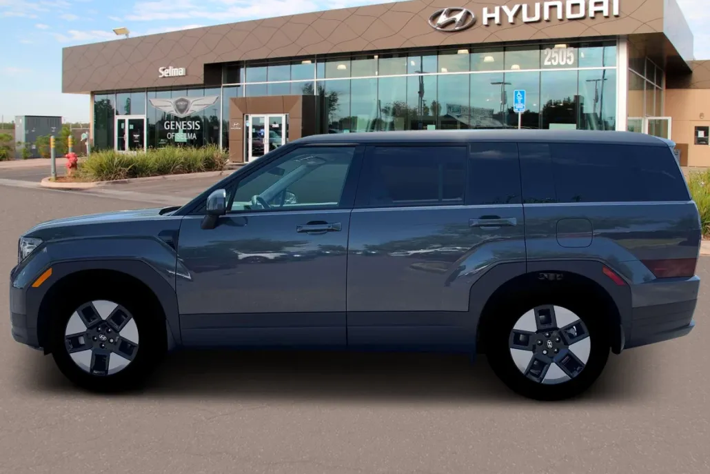 2026 Hyundai Santa Fe SE photo 1