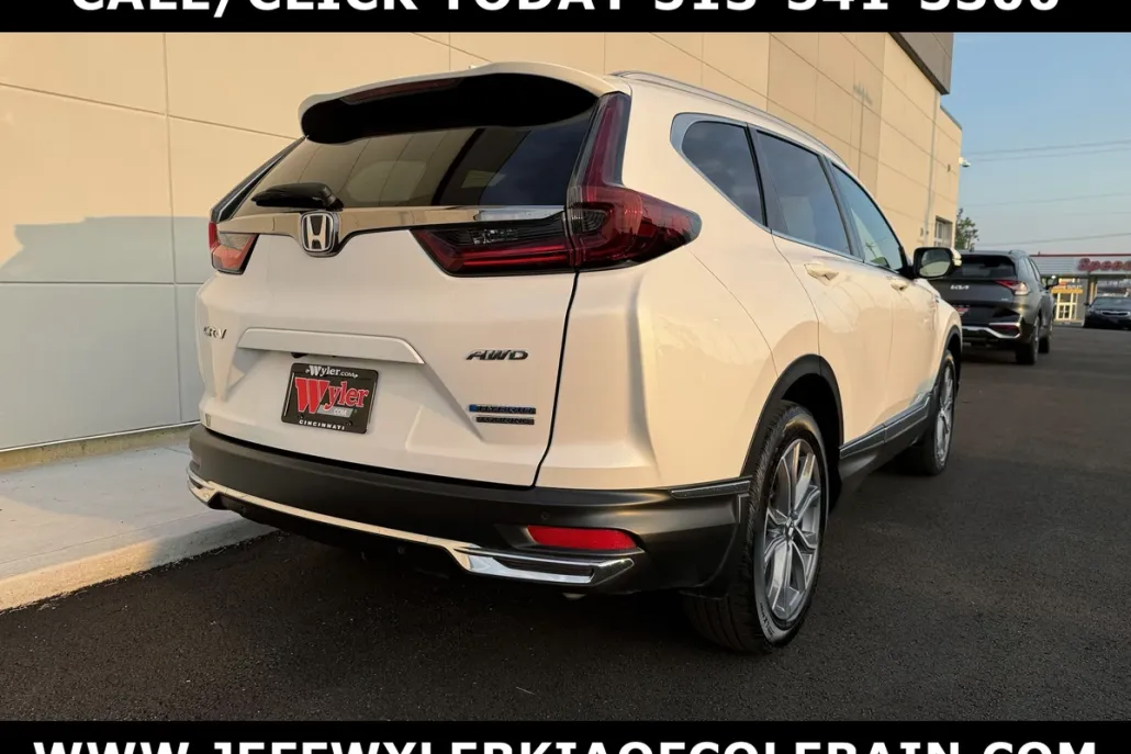 2022 Honda CR-V Hybrid Touring photo 1