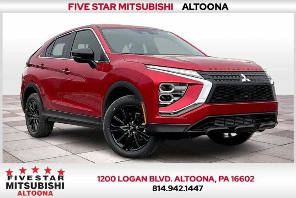 2025 Mitsubishi Eclipse Cross LE photo 1