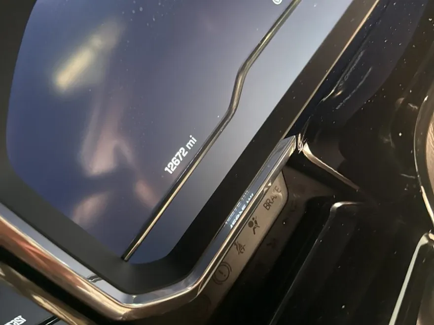 2024 Chevrolet Silverado 3500HD High Country photo 1