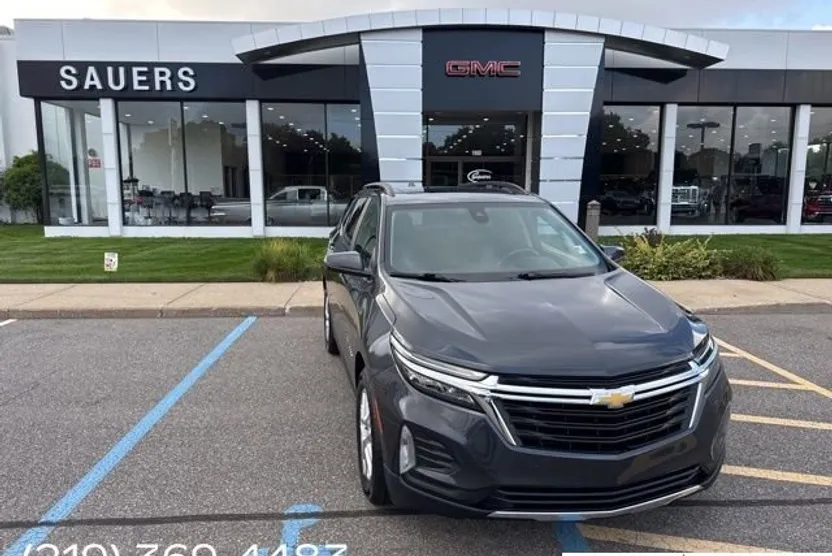 2022 Chevrolet Equinox photo 1