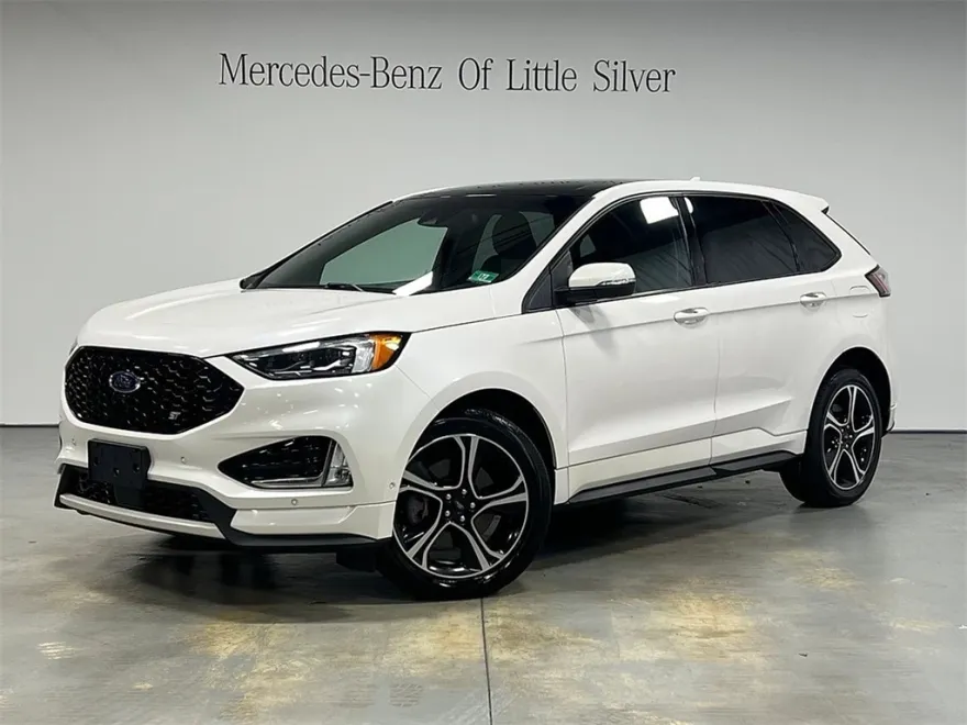 2019 Ford Edge ST photo 1