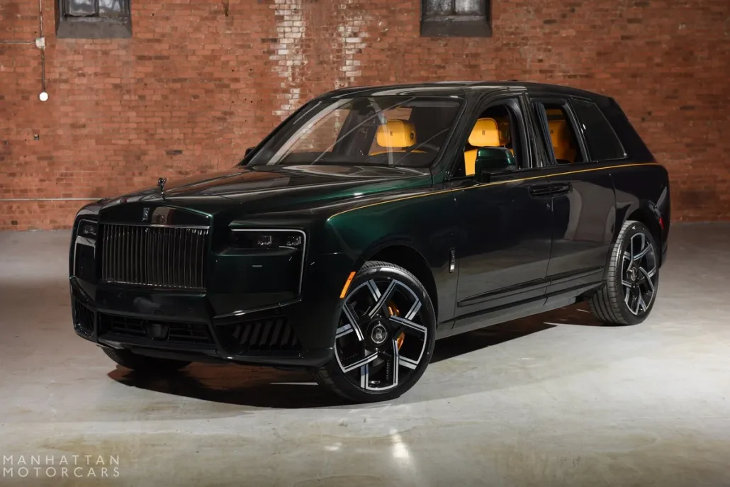 2025 Rolls Royce Cullinan Black Badge photo 1