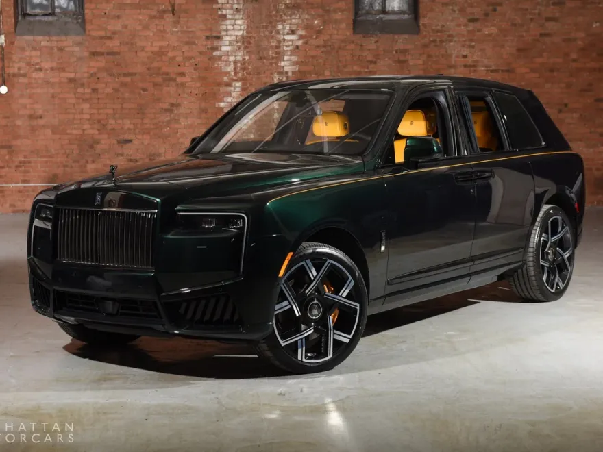 2025 Rolls Royce Cullinan Black Badge photo 1