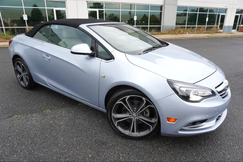 2016 Buick Cascada Premium photo 1