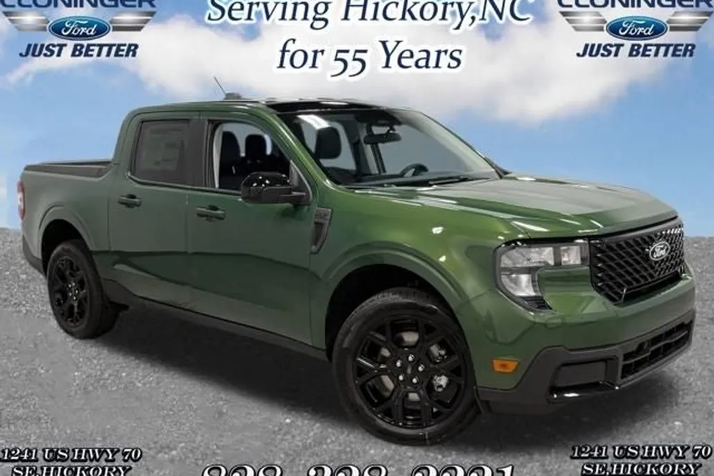 2025 Ford Maverick XLT photo 1