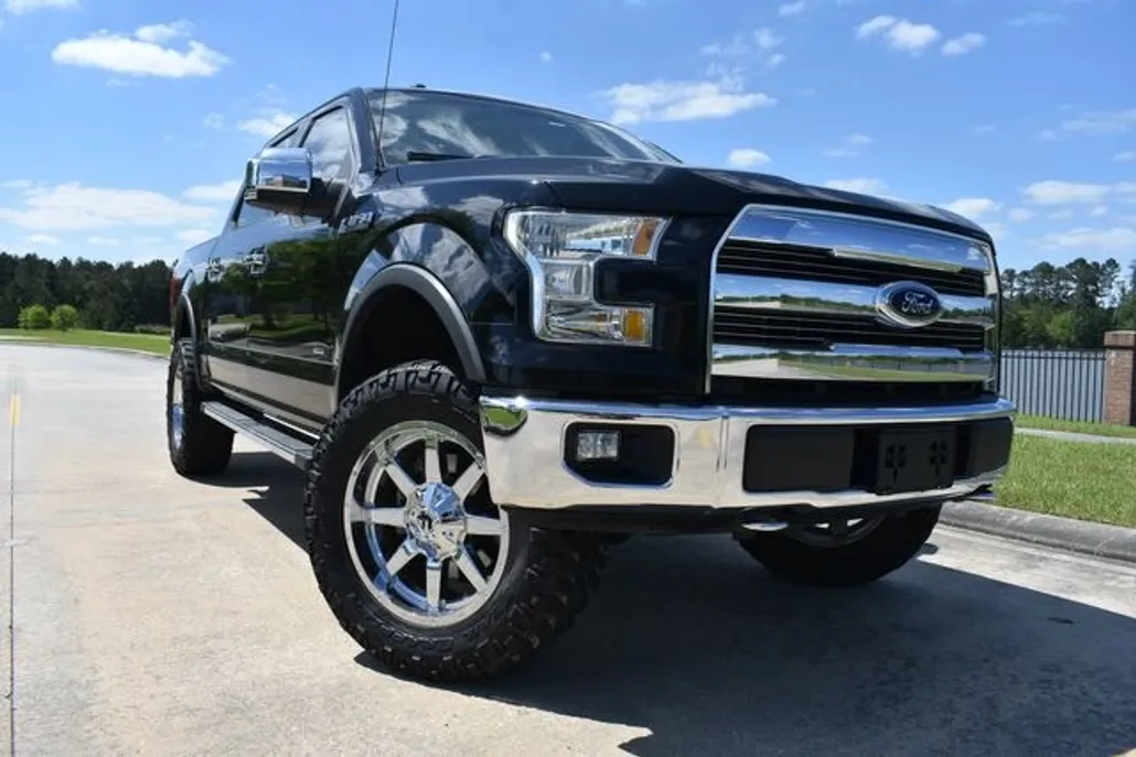 2016 Ford F-150 Lariat photo 1